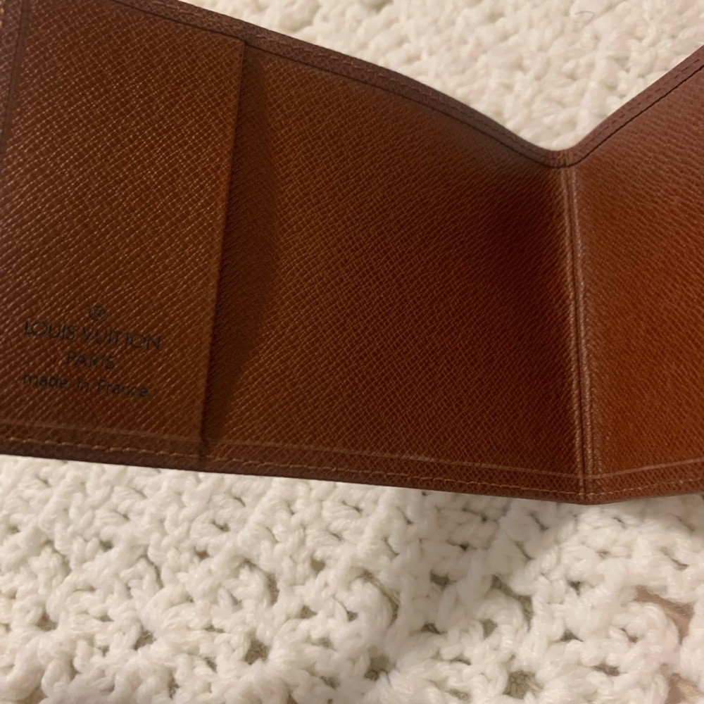 Authentic Louis Vuitton Taiga Card Case Ticket Holder - Picture 9 of 9